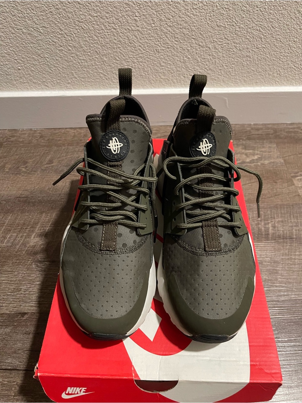 Nike Air Huarache Run Ultra. Men’s 8.5 - Picture 2 of 7